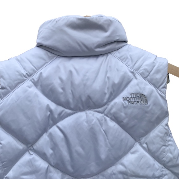 The North Face White Women's Extra Small Goose Down 550 Quilted Puffer Vest - Picture 3 of 14